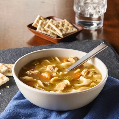 Progresso Traditional Chicken Noodle Soup - 19oz 5 Progresso Traditional Chicken Noodle Soup - 19oz - Image 3